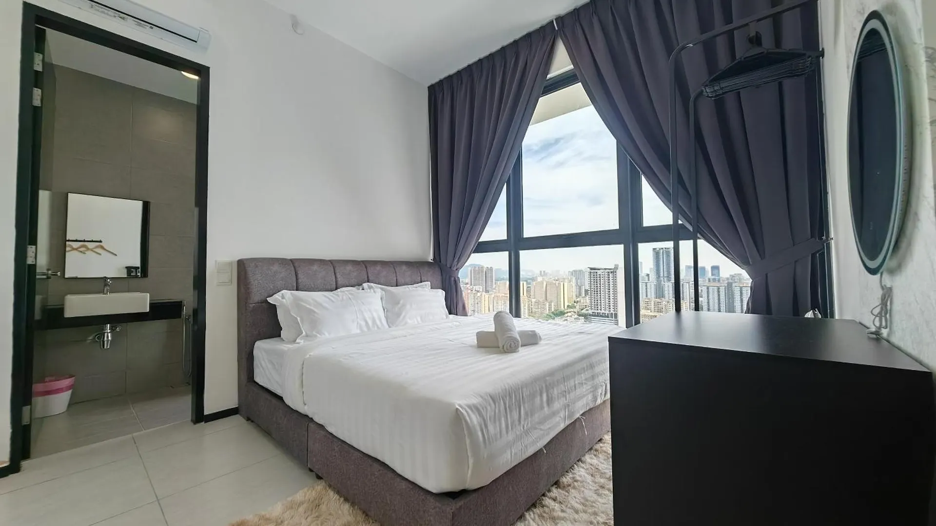 Appartamento Modern Elegance - Urban Suites By Ocean Luxe Jelutong