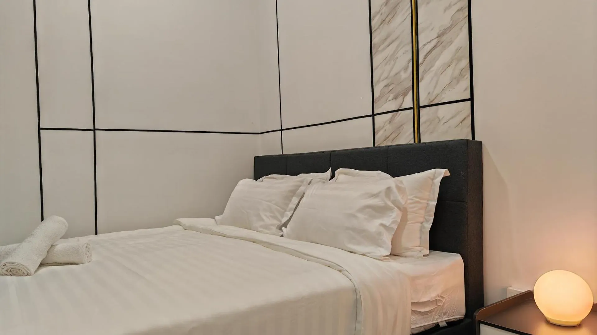 Modern Elegance - Urban Suites By Ocean Luxe Jelutong 0*,  Malesia