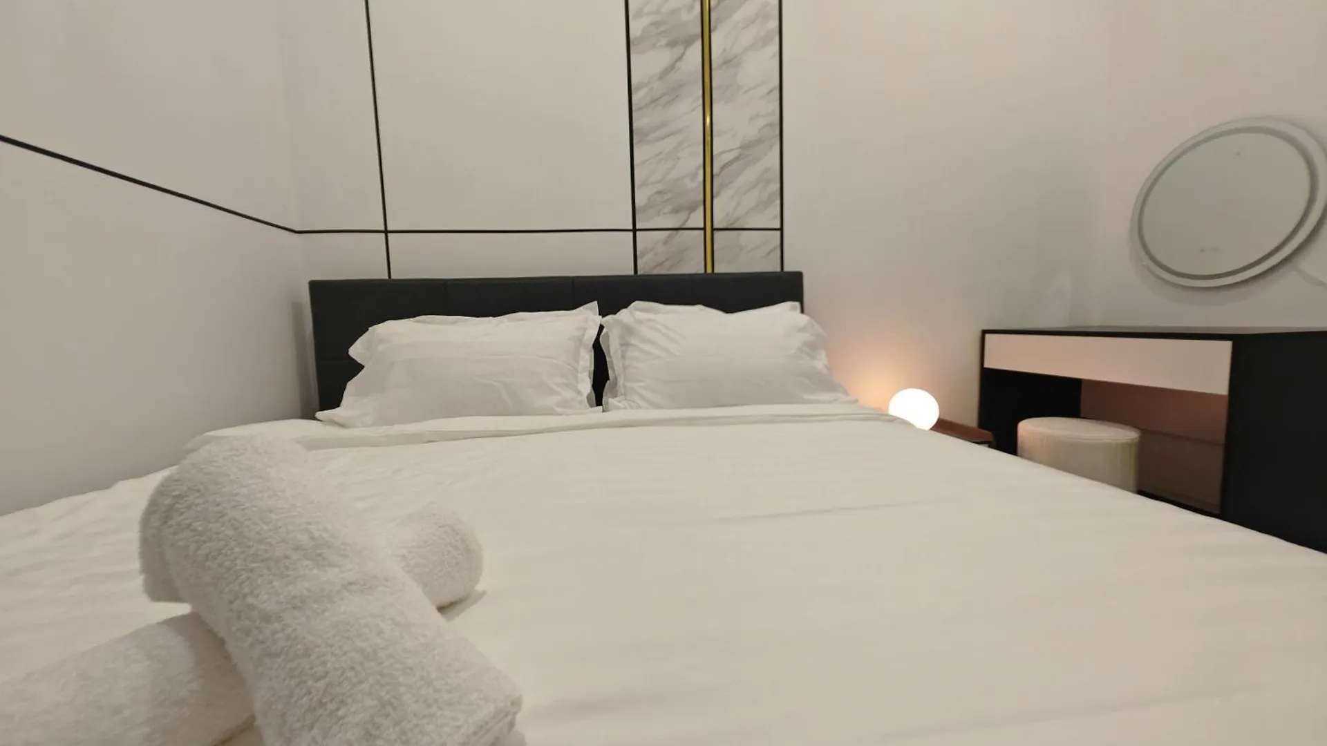 Modern Elegance - Urban Suites By Ocean Luxe Jelutong