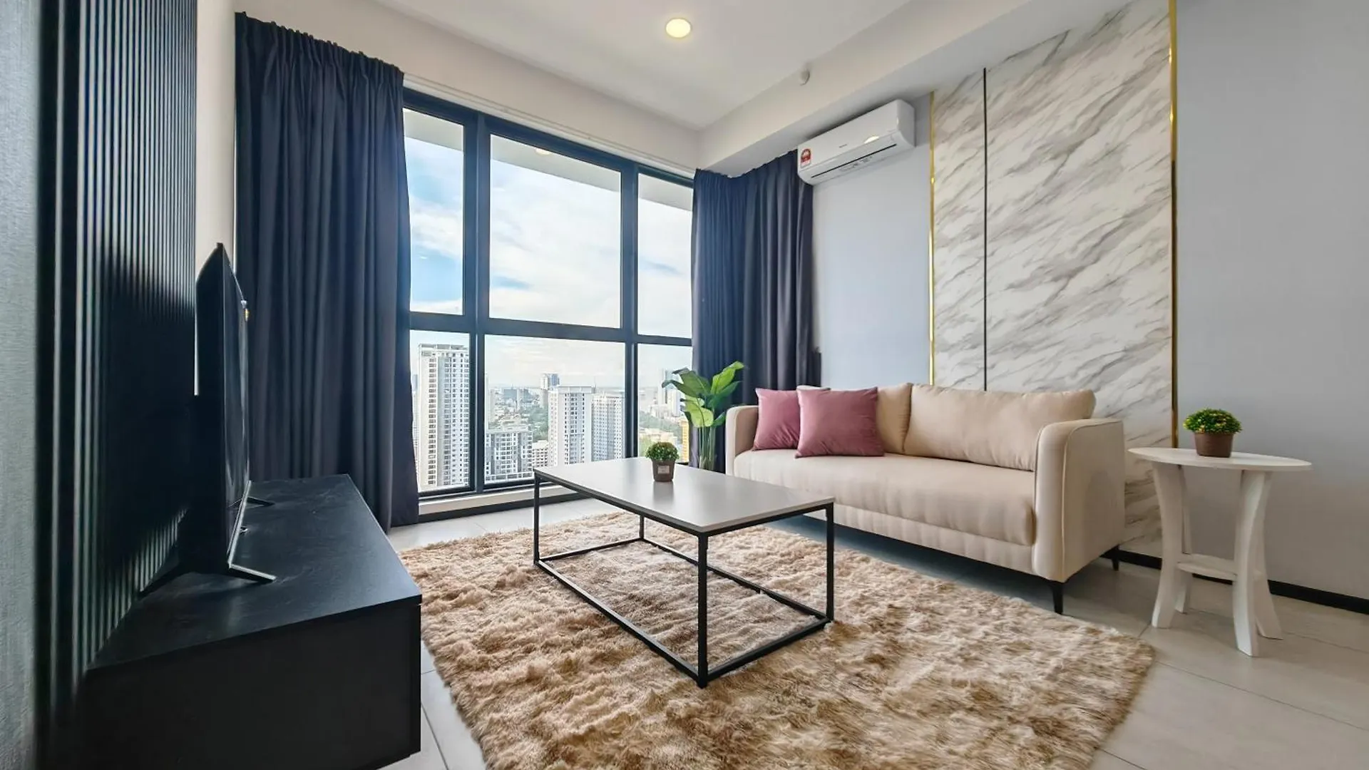Modern Elegance - Urban Suites By Ocean Luxe Jelutong