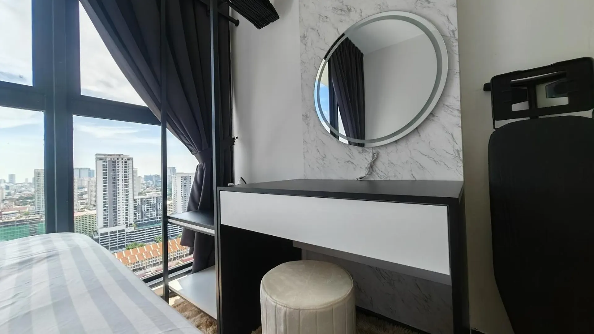 Appartamento Modern Elegance - Urban Suites By Ocean Luxe Jelutong