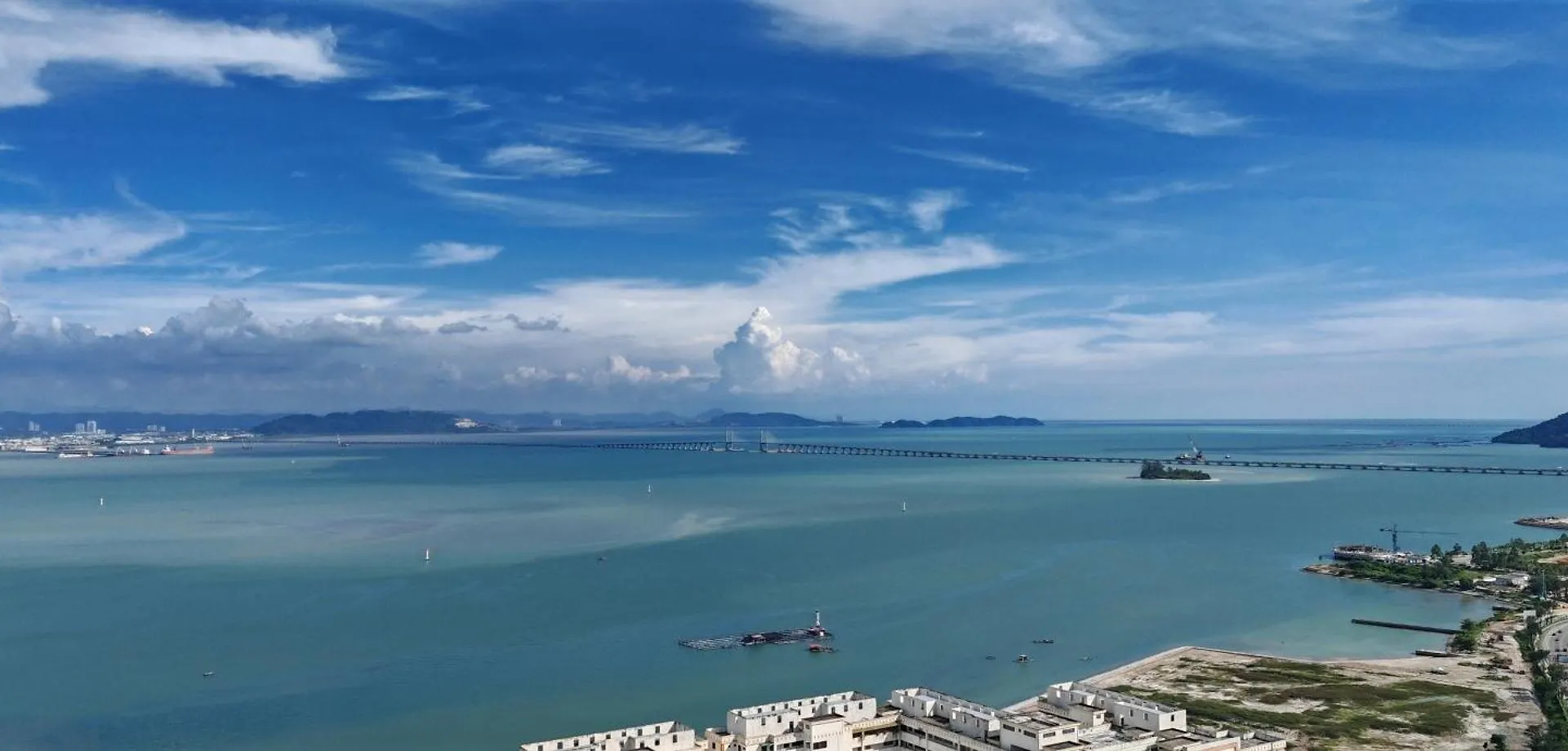 Modern Elegance - Urban Suites By Ocean Luxe Jelutong 0*,  Malesia