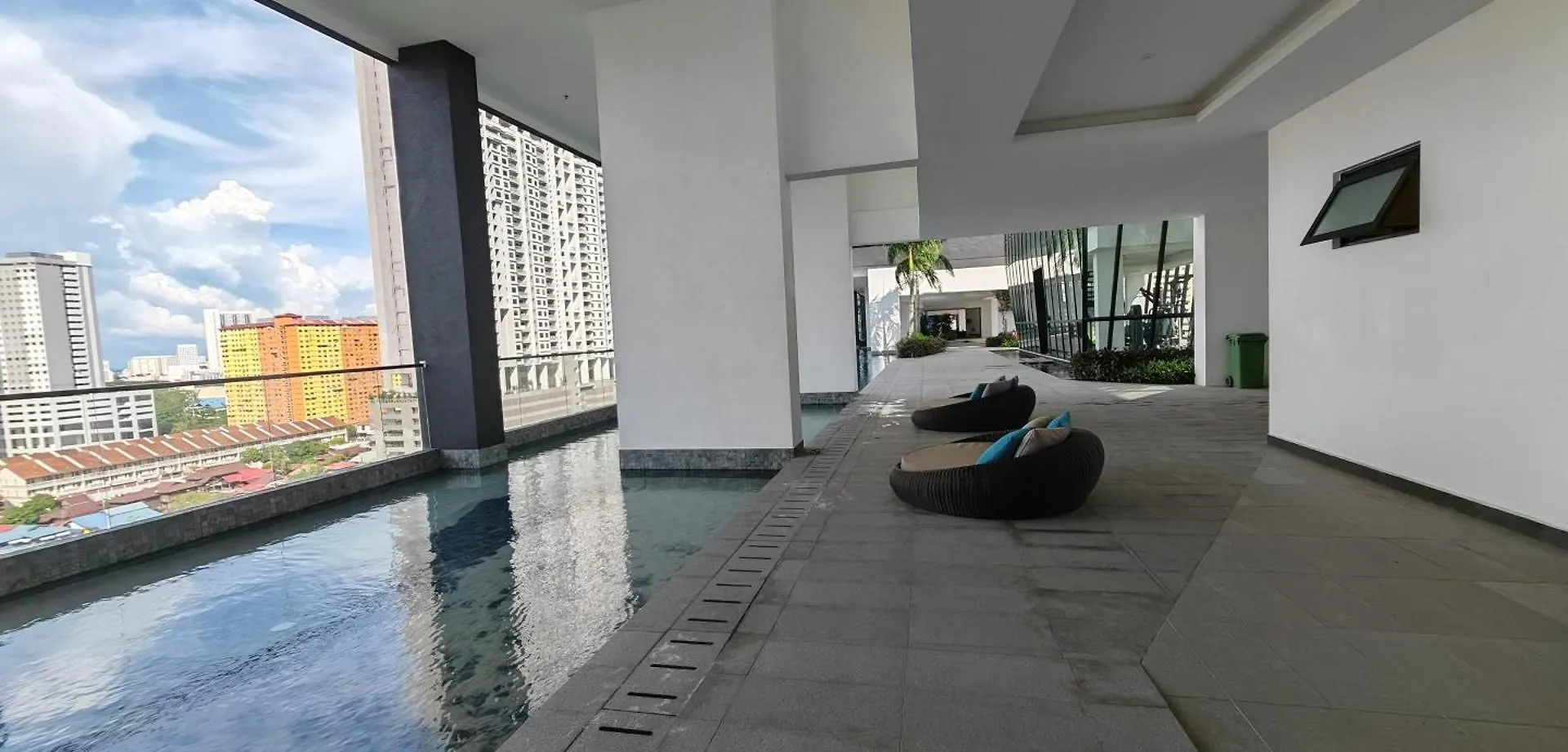 Modern Elegance - Urban Suites By Ocean Luxe Jelutong Appartamento