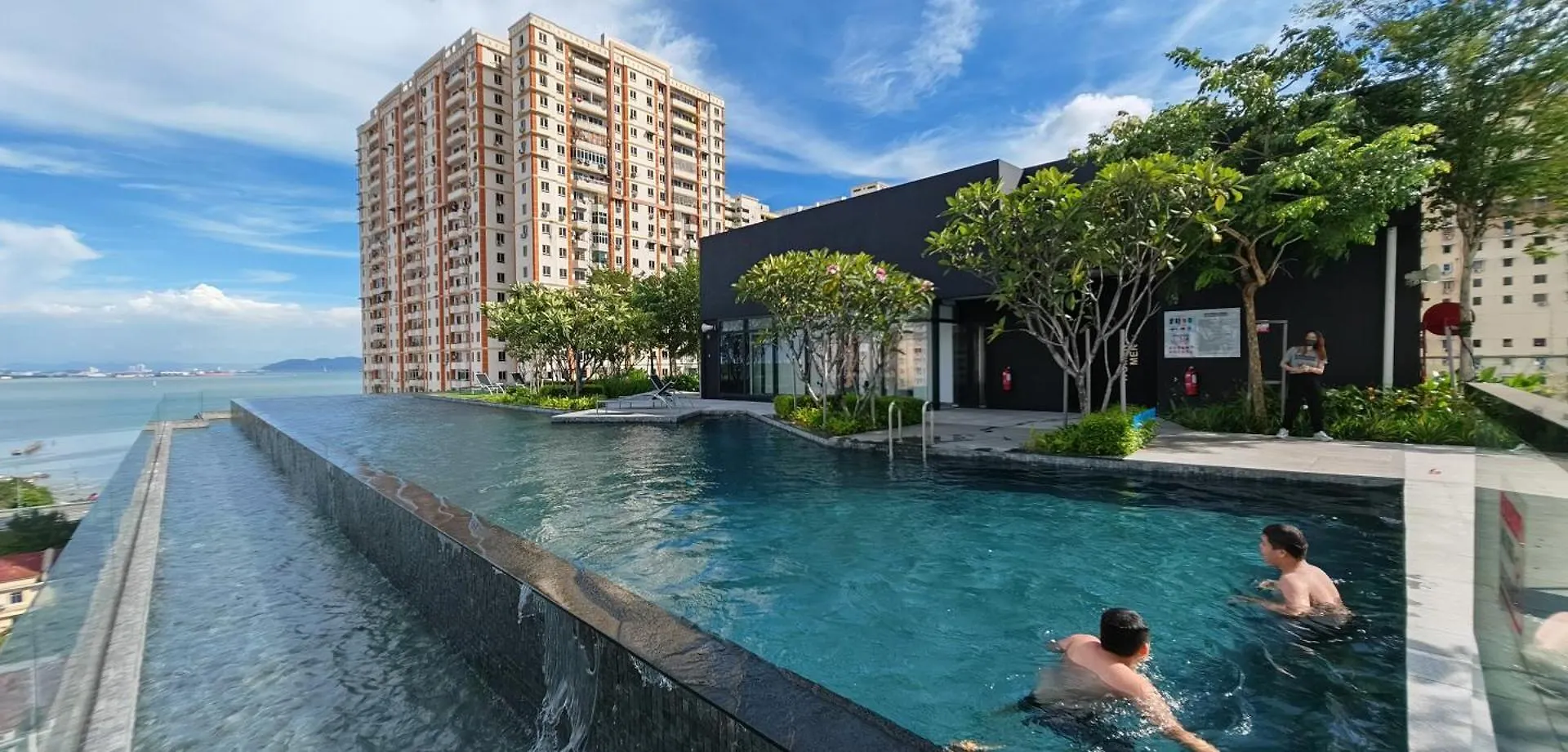 Modern Elegance - Urban Suites By Ocean Luxe Jelutong 0*,